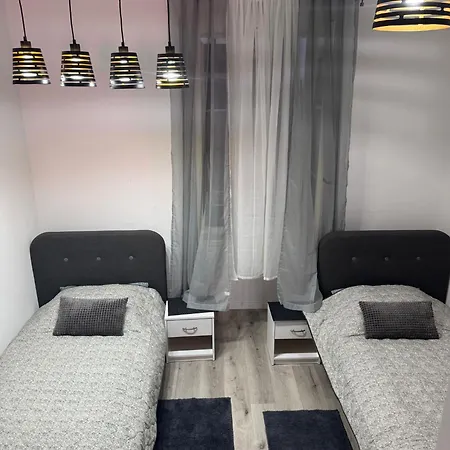 Apartmandamir בית הארחה