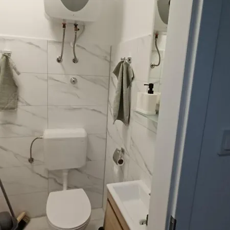 Apartmandamir Гостевой дом Цриквеница