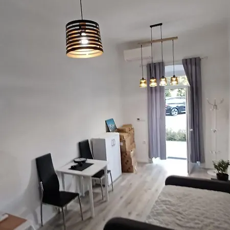 Apartmandamir